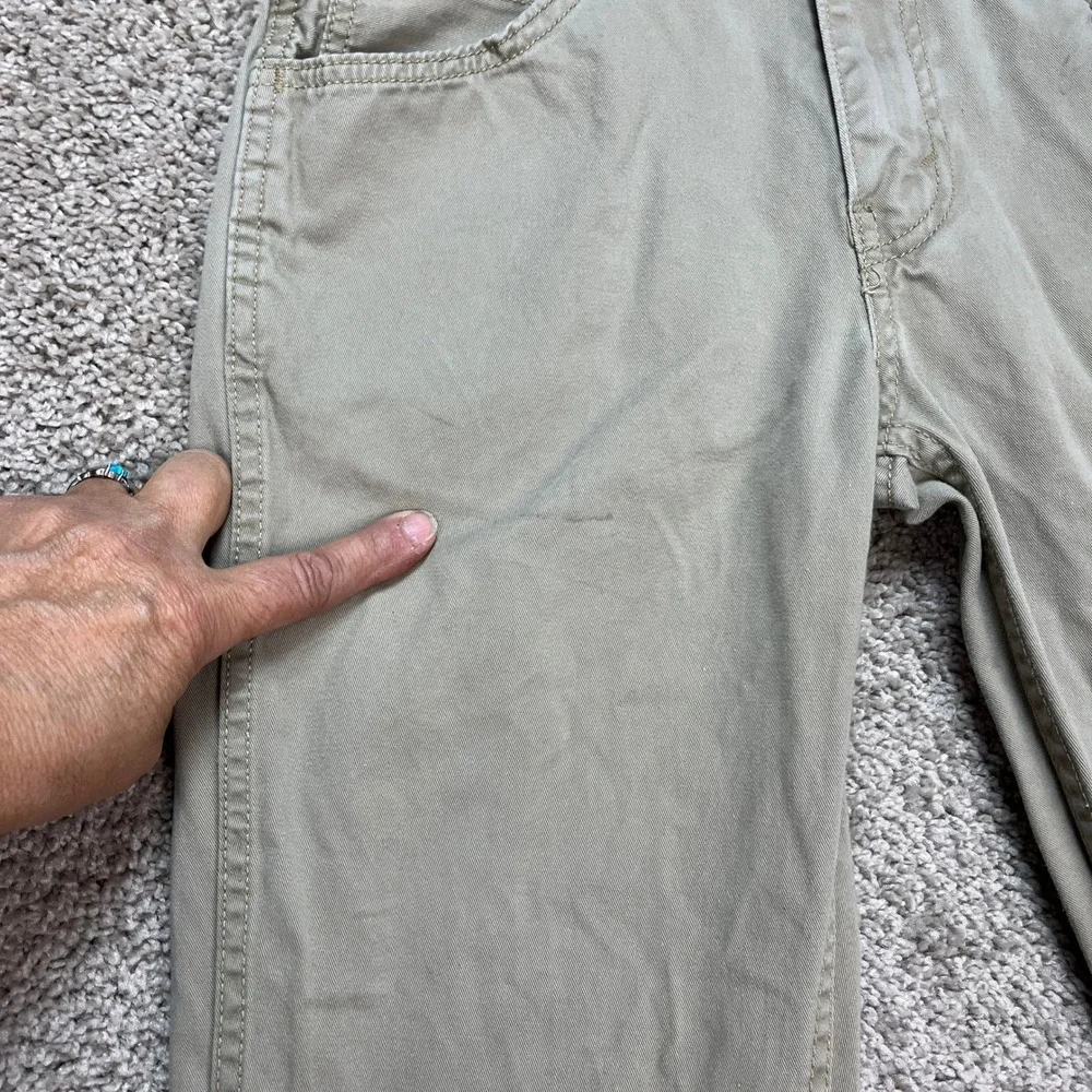 Levis 511 Pants Mens 30x32 Khaki Tan Flat Front 5 Pocket Slim Fit Twill Chino